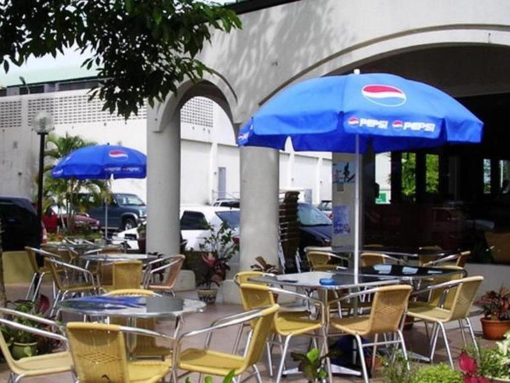 Traders Inn Bandar Seri Begawan Exteriör bild