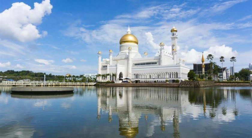 Traders Inn Bandar Seri Begawan Exteriör bild