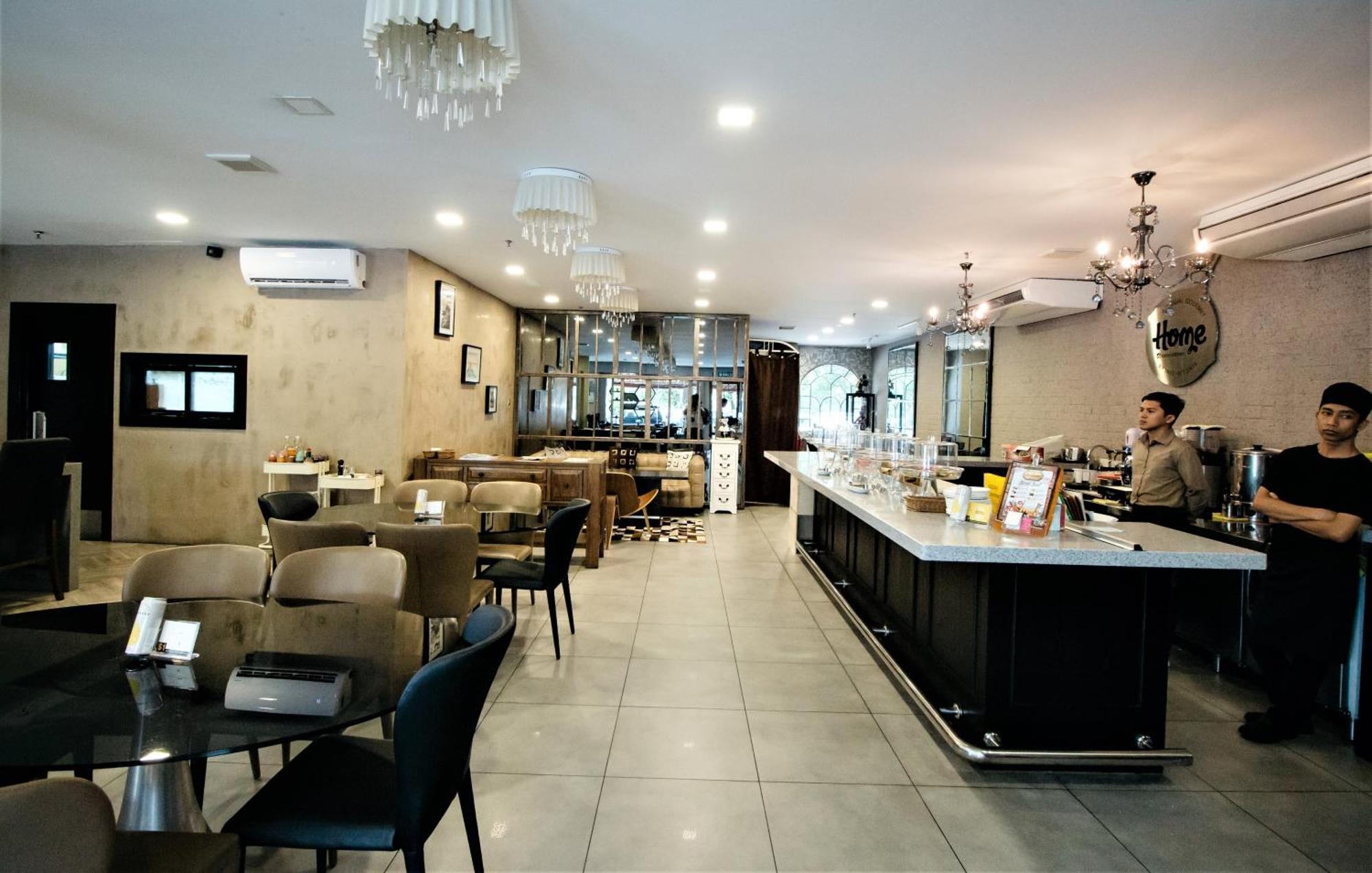 Traders Inn Bandar Seri Begawan Exteriör bild