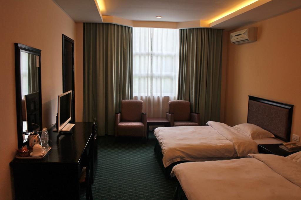 Traders Inn Bandar Seri Begawan Exteriör bild